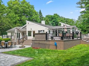2 Bristol Drive, Woodbury NY 11797