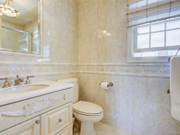171-06 76th Avenue, Fresh Meadows NY 11366