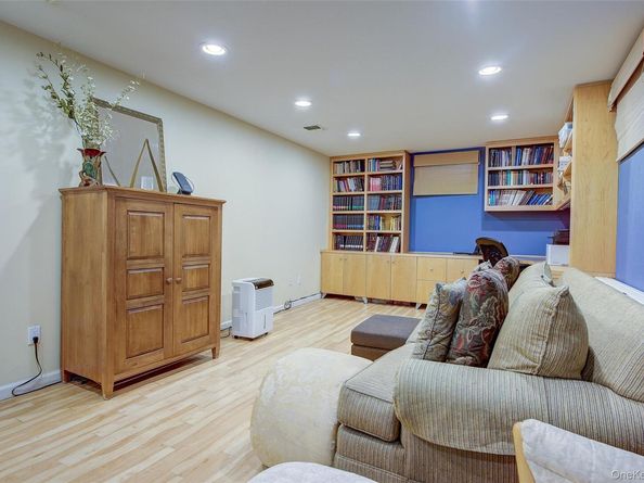 171-06 76th Avenue, Fresh Meadows NY 11366