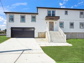 775 S 9th Street, Lindenhurst NY 11757