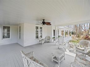 430 Montauk Hwy, East Moriches NY 11940