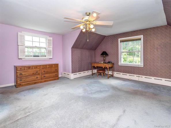 43 Amherst Road, Port Washington NY 11050