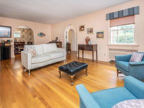 43 Amherst Road, Port Washington NY 11050
