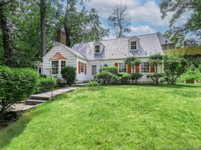 43 Amherst Road, Port Washington NY 11050
