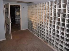 6 Bostwick Lane, Old Westbury NY 11568