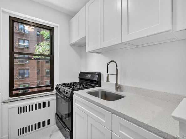 96-11 65th Road 313, Rego Park NY 11374