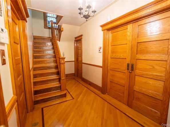 8571 88th Street, Woodhaven NY 11421