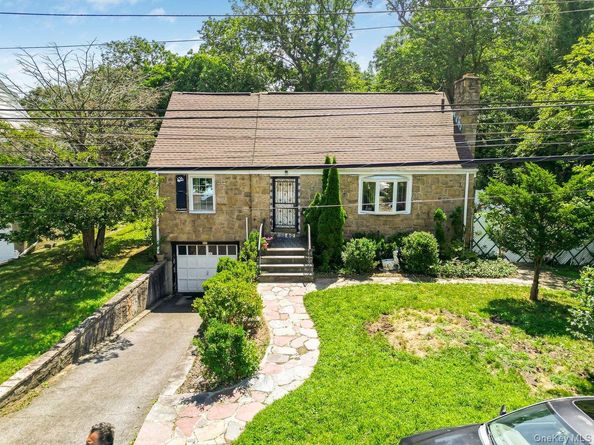 60 Gramercy Avenue, Yonkers NY 10701