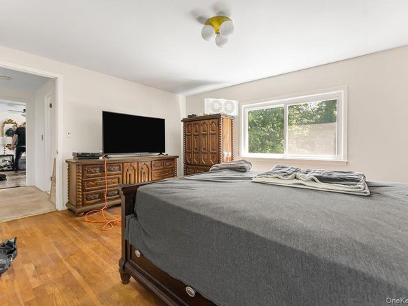 60 Gramercy Avenue, Yonkers NY 10701
