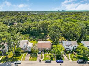 60 Gramercy Avenue, Yonkers NY 10701