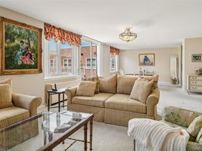 1534 Broadway 202, Hewlett NY 11557