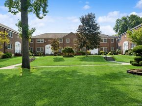 251-16 58th Avenue 125, Little Neck NY 11362