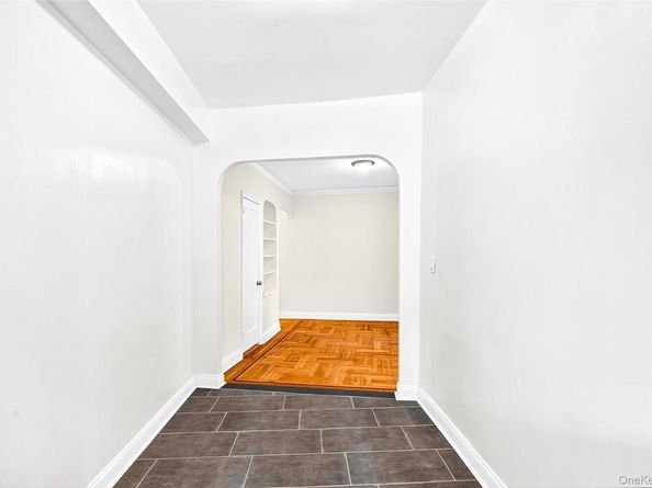 601 Pelham Parkway N 514, Bronx NY 10467
