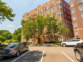 601 Pelham Parkway N 514, Bronx NY 10467
