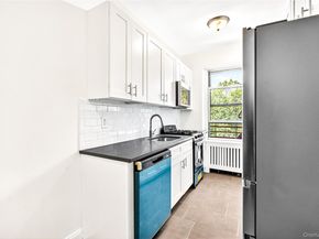 601 Pelham Parkway N 514, Bronx NY 10467