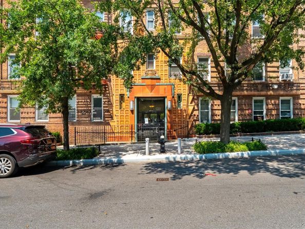 601 Pelham Parkway N 514, Bronx NY 10467