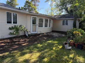 7 Swartout Place, Amityville NY 11701