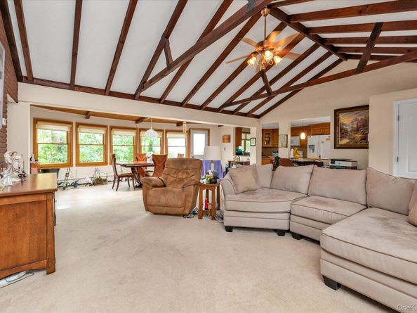 7 Swartout Place, Amityville NY 11701