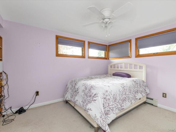 7 Swartout Place, Amityville NY 11701