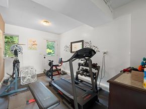 31 Westland Drive, Glen Cove NY 11542