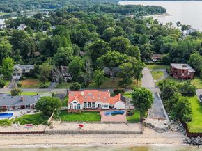 31 Westland Drive, Glen Cove NY 11542