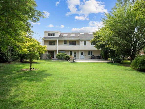 31 Westland Drive, Glen Cove NY 11542