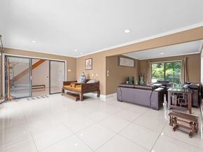 31 Westland Drive, Glen Cove NY 11542