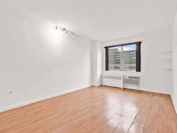 1065 Vermont Street 4F, Brooklyn NY 11207