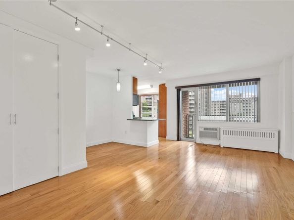 1065 Vermont Street 4F, Brooklyn NY 11207