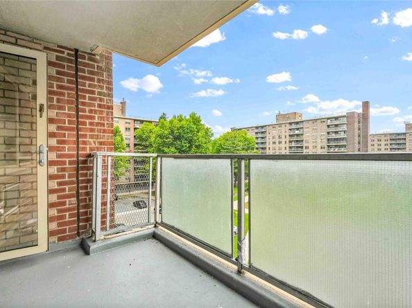1065 Vermont Street 4F, Brooklyn NY 11207