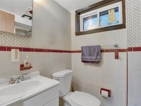 142 Kamda Boulevard, New Hyde Park NY 11040
