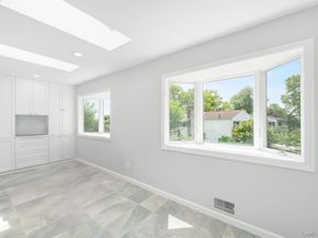 52 North Drive, Manhasset Hills NY 11040