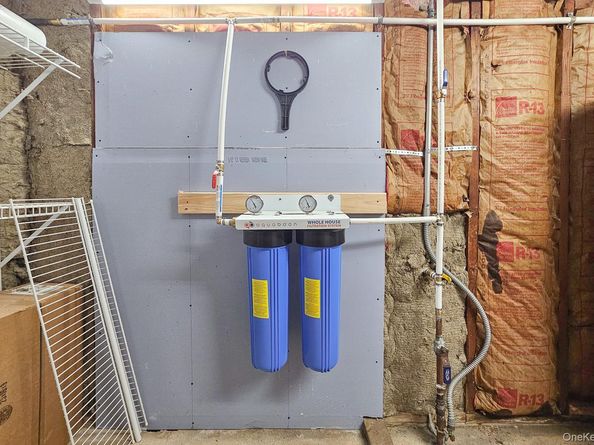 52 North Drive, Manhasset Hills NY 11040