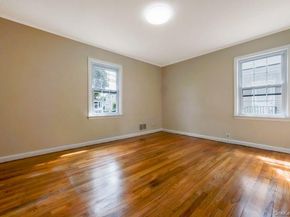 1033 Tulsa Street, Uniondale NY 11553