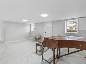 8606 126th Street, Richmond Hill NY 11418