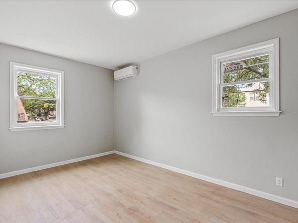 8606 126th Street, Richmond Hill NY 11418