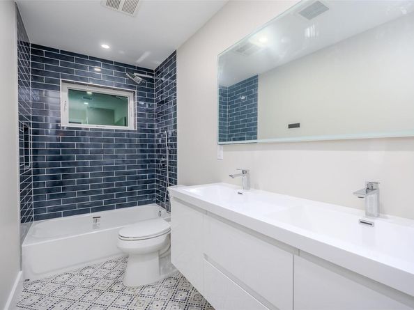 2456 8th Street, East Meadow NY 11554