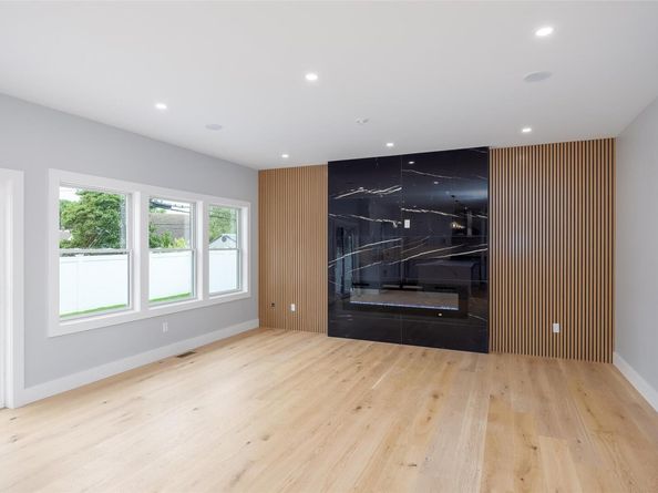 2456 8th Street, East Meadow NY 11554