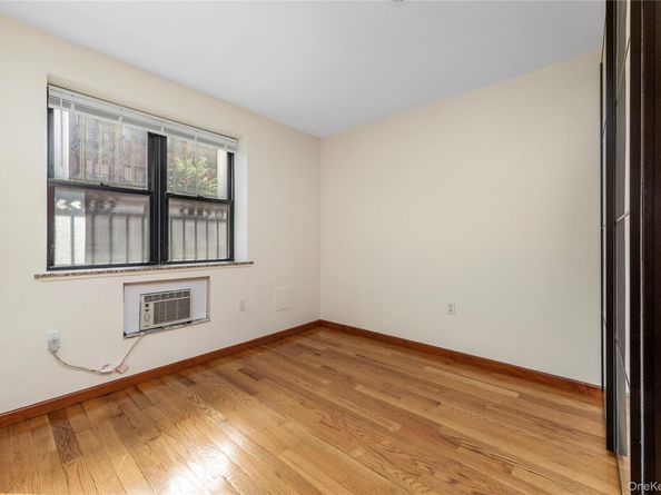 40-40 68th Street 1A, Woodside NY 11377