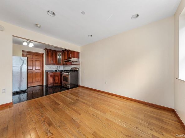 40-40 68th Street 1A, Woodside NY 11377