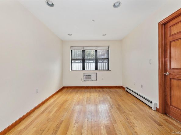 40-40 68th Street 1A, Woodside NY 11377