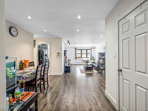 99-11 60th Avenue 3J, Corona NY 11368