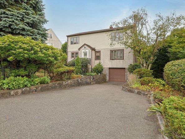 70 Highland Road, Thornwood NY 10594