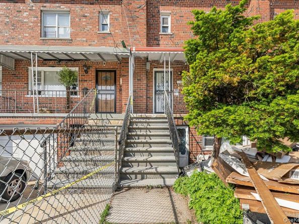 723 E 230th Street, Bronx NY 10466