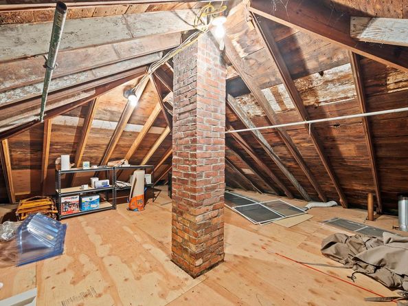 16 Miller Lane, East Hampton NY 11937