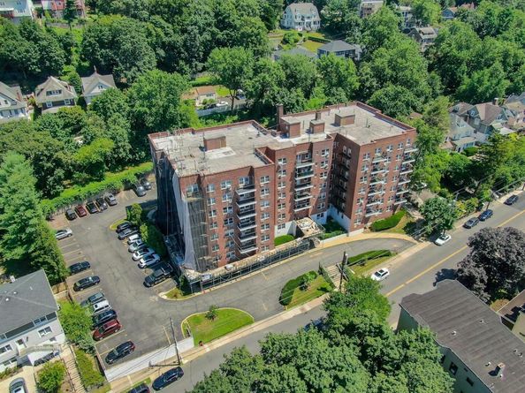 440 Warburton Avenue 6F, Yonkers NY 10701