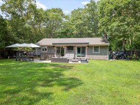 94 Hands Creek Road, East Hampton NY 11937