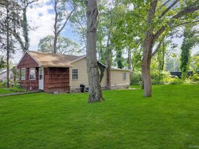 262 Avenue C, Ronkonkoma NY 11779