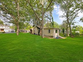 262 Avenue C, Ronkonkoma NY 11779