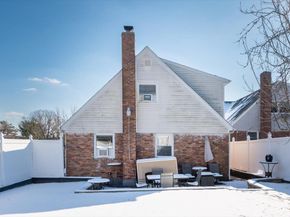 19611 Pompeii Avenue, Hollis NY 11423